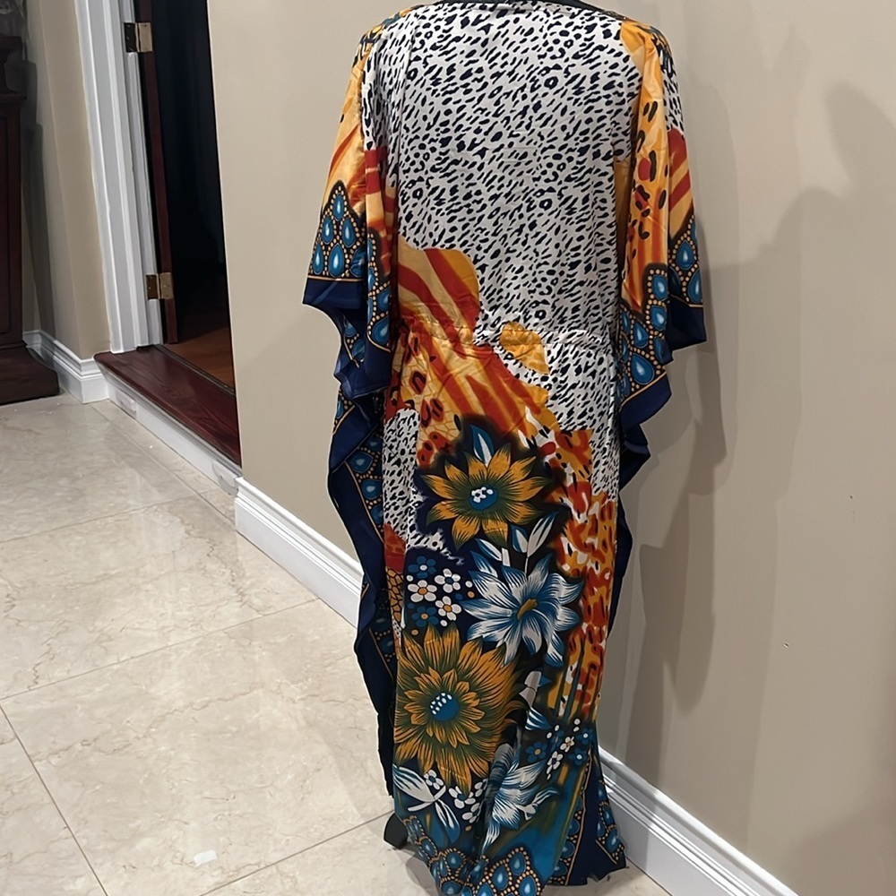 Caftan women luxury dress, Beach wear kaftan resort wear Vacation dress 1906 - Picture 8 of 9